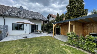 Renovierte Doppelhaushälfte mit Garten & Kamin in Top-Lage