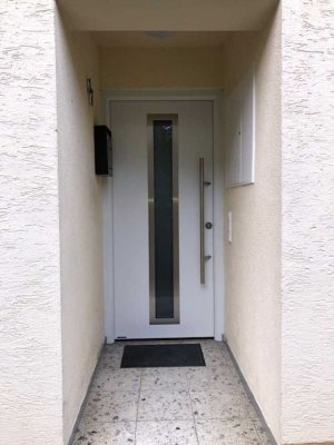 Erstbezug nach Sanierung: Attraktives 5,5-Zimmer-Reihenendhaus mit Seesicht in Tettnang