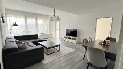 Schöne Dreizimmerwohnung , Balkon , Küche  in Rösrath-Kleineichen