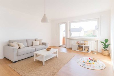 Frisch renovierte 100 qm Wohnung mit Carport, Einbauküche und Balkonkraftwerk