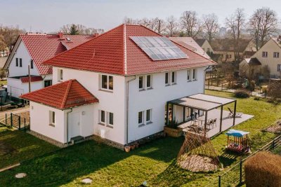 A+ Energieeffizienz! Luftwärmepumpe, Photovoltaik usw.: Einfamilienhaus zentral in Frankfurt (Oder)