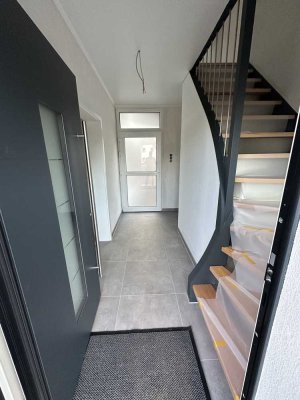 Einfamilienhaus auf großem Grundstück in Kreuzweingarten