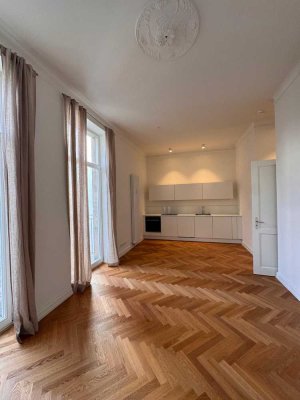 1,5-Zimmer-Wohnung mit gehobener Ausstattung am Untermainkai