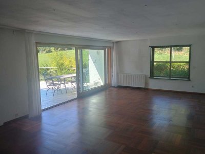 Dimora di Dante – Mediterranes Wohnen in Iptingen mit Terrasse, Garten mit Teich, Garage&Stellplatz