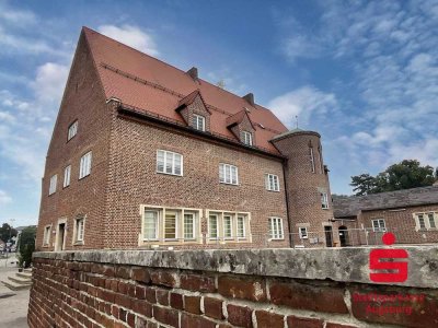 Entwicklungsfähiges Areal  mitten in Göggingen