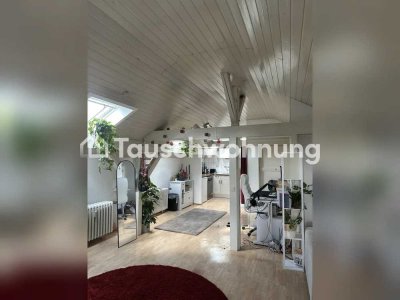 Tauschwohnung: Helle, weitläufige Dachgeschosswohnung im Grünen