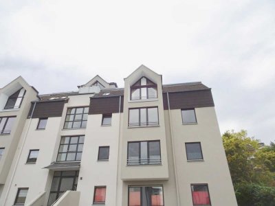 Top gepflegte Penthouse-Wohnung**Einbauküche**Traumterrasse im Komponistenviertel Barmer Anlagen