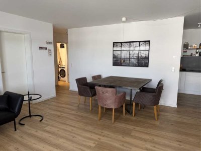 Große 2-Zimmer-Wohnung  mit Balkon und TG-Platz zu vermieten