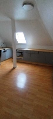 Attraktive kleine Dachgeschosswohnung in Lünen-Brambauer