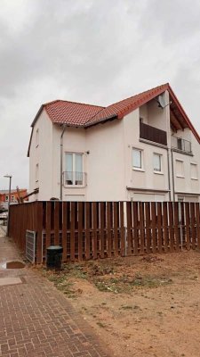 Sehr gepflegtes 5-Zimmer Reiheneckhaus in Köln mit Garage, Stellplatz, Garten mit Südseite