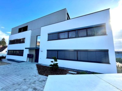 Exklusive 4-Zimmerwohnung mit großem Balkon und Einbauküche