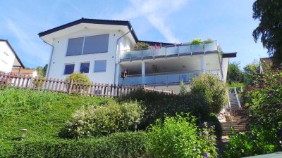 Perfekt für Mehrgenerationen oder Arbeiten von Zuhause – Top-Lage in Eppstein