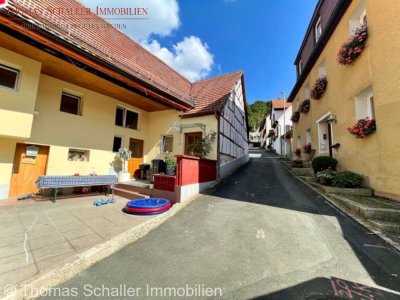 Einfamilienhaus mit Einliegerwohnung im schönen Gößweinstein