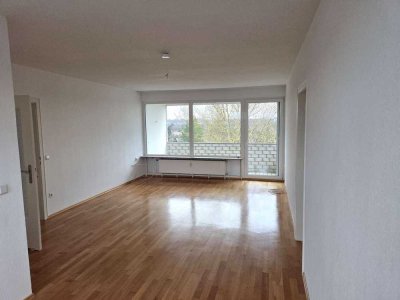 Attraktive 4-Zimmer-Wohnung mit Weitblick in Kirchrode!