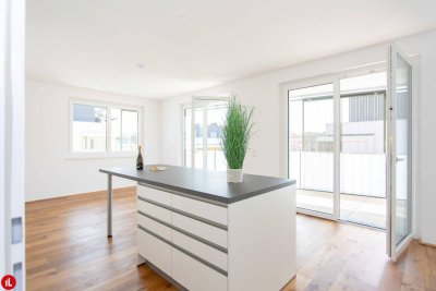 Reserviert!! *UNBEFRISTET* Schwechat - 2 Zimmer Mietwohnung mit großem Balkon und Loggia