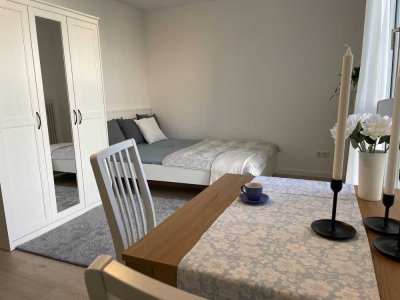 Sofort einziehen ohne Stress? Möblierte 1-Zimmer-ETW mit Küche in Freiburg