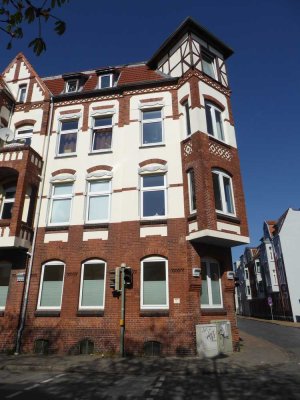 Neumünster - renovierte schöne 3,5-Zimmer-Dachgeschosswohnung