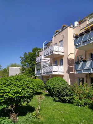 Freundliche 1-Zimmer-Wohnung mit Balkon und Einbauküche am Rande der Dresdner Neustadt