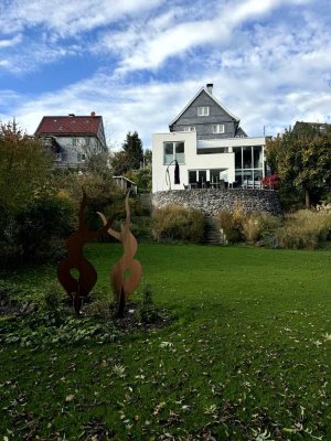 Wunderschöne Kombination aus 250 Jahre altem Fachwerk und hochmodernen Neubau-Anbau