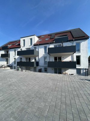 3 Zimmer-Neubauwohnung mit Balkon und EBK