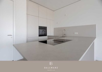 Modern, hell, einzigartig - charmante 2-Zimmer Wohnung im ONE FORTY WEST