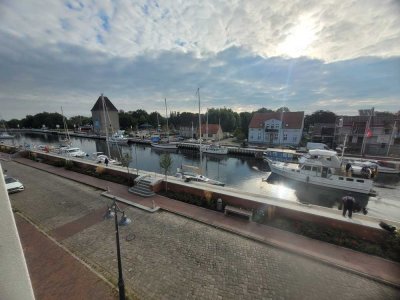 Schöne 4-R-Whg Ueckermünde direkt an und mit Blick auf die Uecker Balkon sanierter Altbau Maisonette
