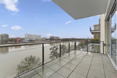 OHNE PROVISION: Luxuriöse, lichtdurchflutete 3-Zi.-Wohnung auf der Mole