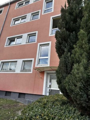 Vollständig renovierte 2-Zimmer-Wohnung in Hof - ruhig & sofort verfügbar