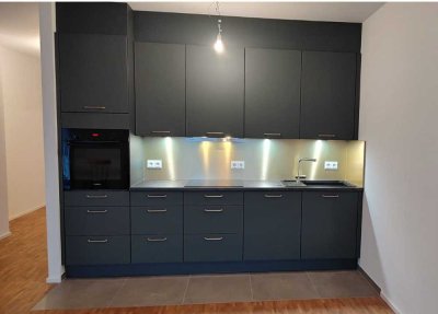 Exklusives Penthouse mit 3 Zimmern und Winter-Garten-Balkon in Bockenheim