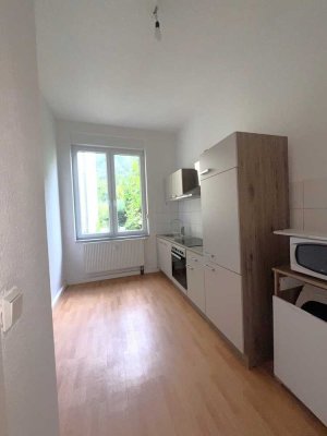 GEMÜTLICHE 1,5 ZIMMERWOHNUNG DIREKT AM WASSERTURM!