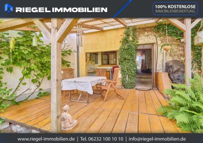 Sie hier? Wir auch! Photovoltaikanlage, DHH, 320 m² Grundstück, Garage, (gemeinsame Hofeinfahrt)