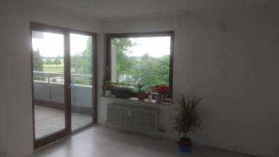 Ansprechende 4-Zimmer-Wohnung mit Balkon in Durlangen