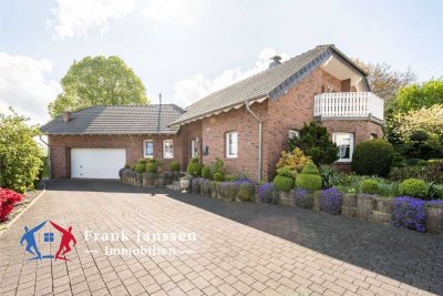 Freistehendes Einfamilienhaus in Daun-Neunkirchen - BJ 1999 - Traumhafter Garten & Doppelgarage