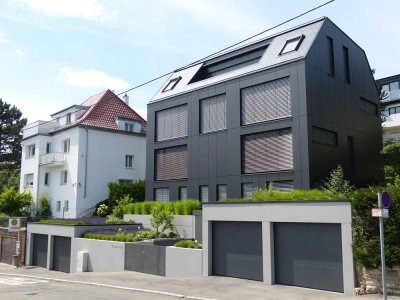 City-nahe Aussichtslage: Exklusive 3 1/2-Zimmer-Maisonette-Wohnung