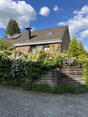 Charmantes Reihenendhaus mit Sonnengrundstück in beliebter Lage von Remscheid-Lennep