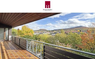 Großzügig wohnen auf 2 Etagen in schöner Aussichtslage