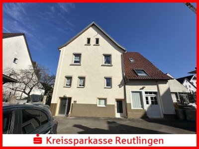 Teilvermietetes Zweifamilienhaus im Herzen von Metzingen