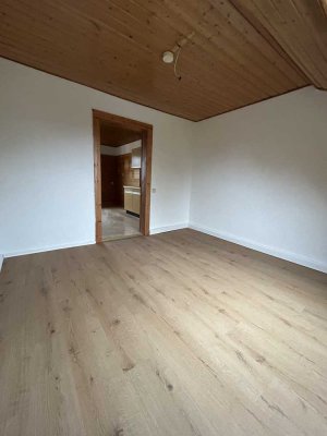 3 Zimmer DG-Wohnung am Messplatz von Pirmasens ab sofort zu vermieten