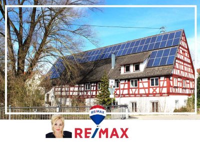 Handwerker aufgepasst
- traumhaftes Fachwerkhaus
mit viel Potential !