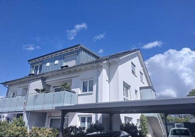 Stilvolle 4-Raum-Maisonette-Wohnung mit gehobener Innenausstattung mit Balkon in Gottenheim