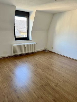 Charmante 55-m²-Wohnung: Lichtdurchflutete 2 Zimmer-Wohnung in Barmen