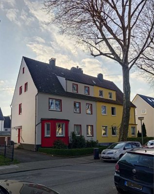 2 ETW in der Hattinger Nordstadt in einem 3 Familienhaus inklusive 3 Garagen