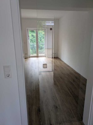 Komplett energetisch sanierte3-Zimmer-Wohnung mit gehobener Innenausstattung mit Balkon in Grünkraut