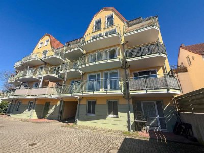 ***RESERVIERT***
2 Zimmer-Eigentumswohnung mit Süd/Westbalkon direkt an der Weser!