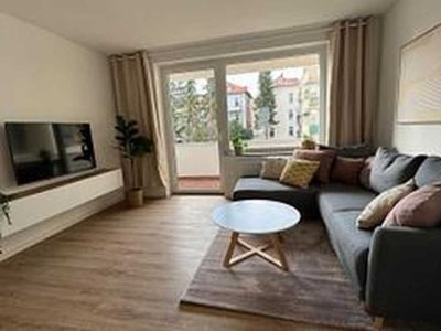 Möbliertes WG-ZIMMER in Mädels-WG Nähe Uni - inkl. aller Kosten