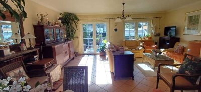 Familienfreundliche 5 Zi- Doppelhaushälfte mit Schlossblick in Johannisberg