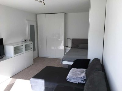 Sanierte, möblierte 1-Zimmer-Wohnung mit EBK, Balkon und TG-Stellplatz in Neuhausen