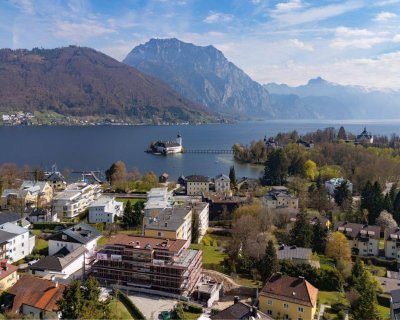 TOP09 Exklusive Wohnung mit Blick auf Schloss Orth &amp; Traunsee
