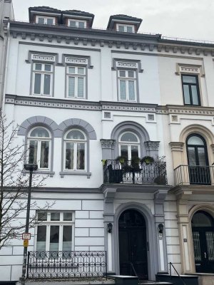 Stilvoll sanierte Altbauwohnung am Rande des Viertels!