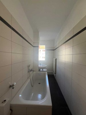 Sofort bezugsfertige 2-Raumwohnung wartet auf Dich!